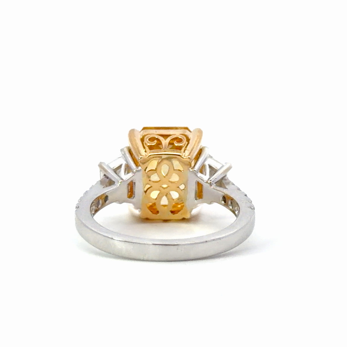 Certified Natural emerald cut yellow sapphire Cocktail Ring in White Gold