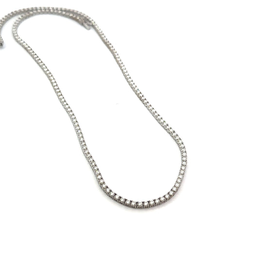 Classy diamonds tennis necklace